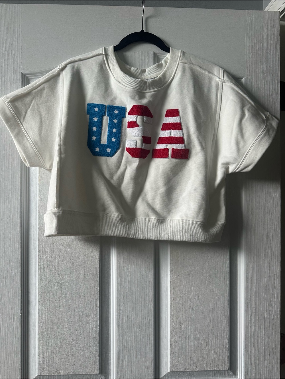 White Cropped USA Graphic Sweatshirt - Red & Blue